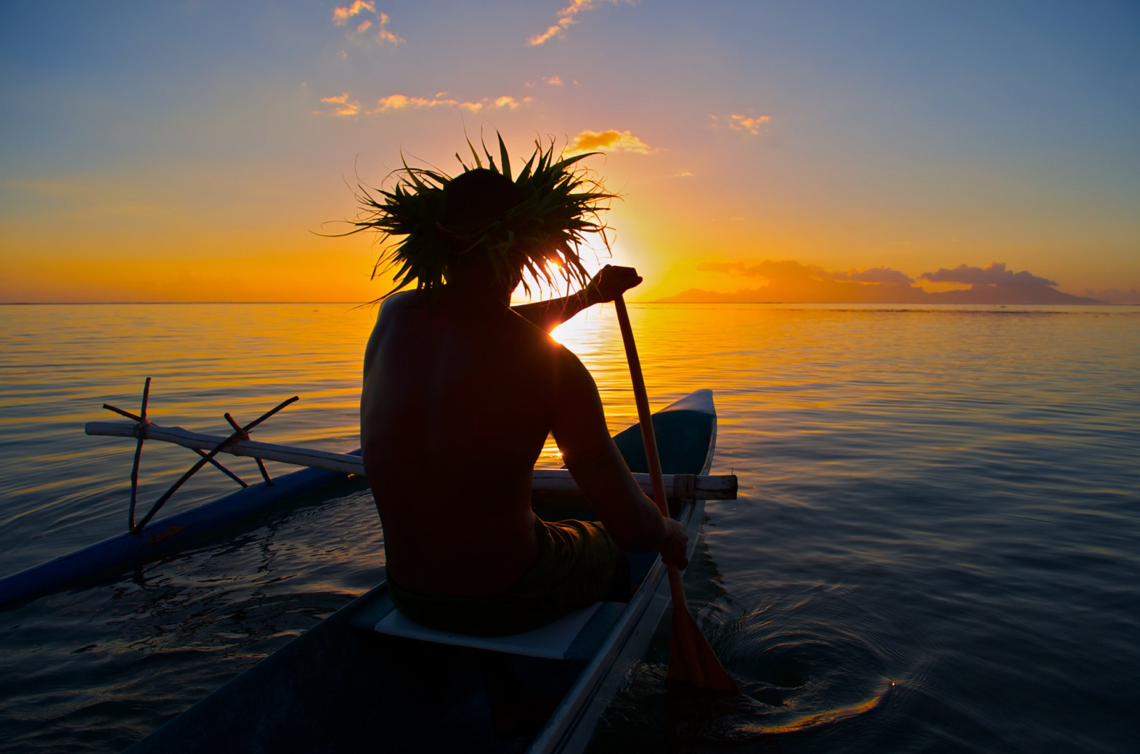 Easter Island The Riddle of the Pacific canoe